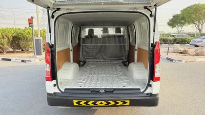 Toyota Hiace 2022 GCC Specs - cargo Van,excellent condition-16