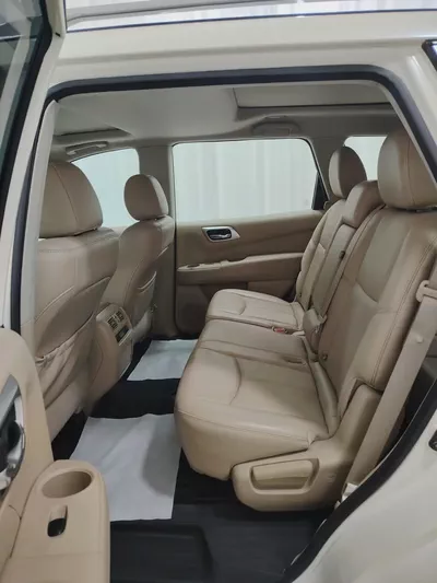 Nissan Pathfinder SV 2018 GCC Specs | Excellent Condition | Family SUV-10