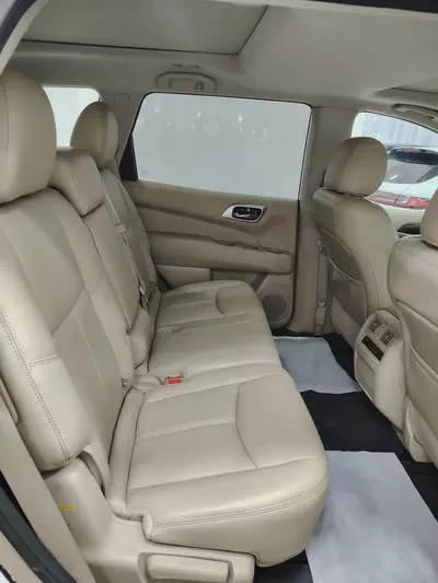 Nissan Pathfinder SV 2018 GCC Specs | Excellent Condition | Family SUV-14