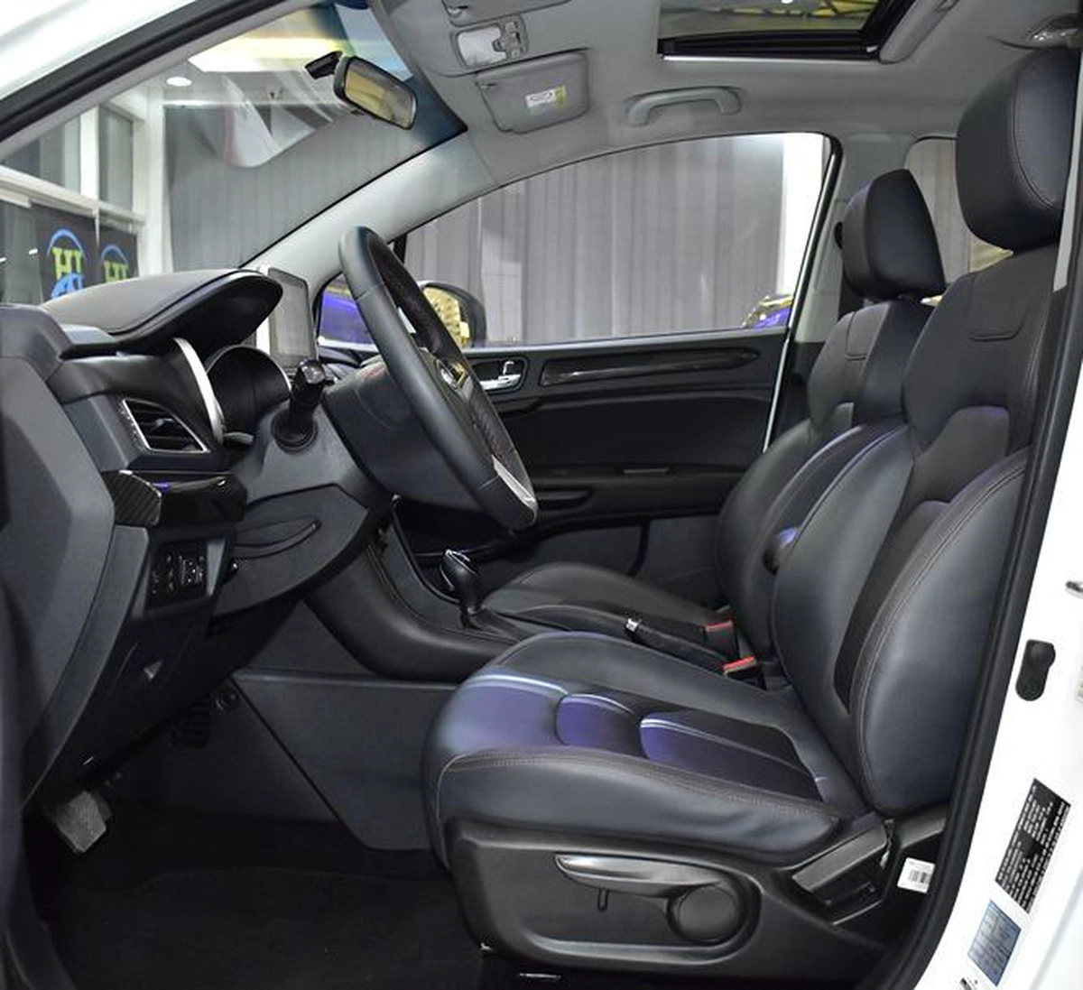JAC S3 ( 2023 Model ) in White Color GCC Specs-11-11