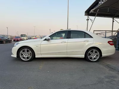 Mercedes Benz E 550-3