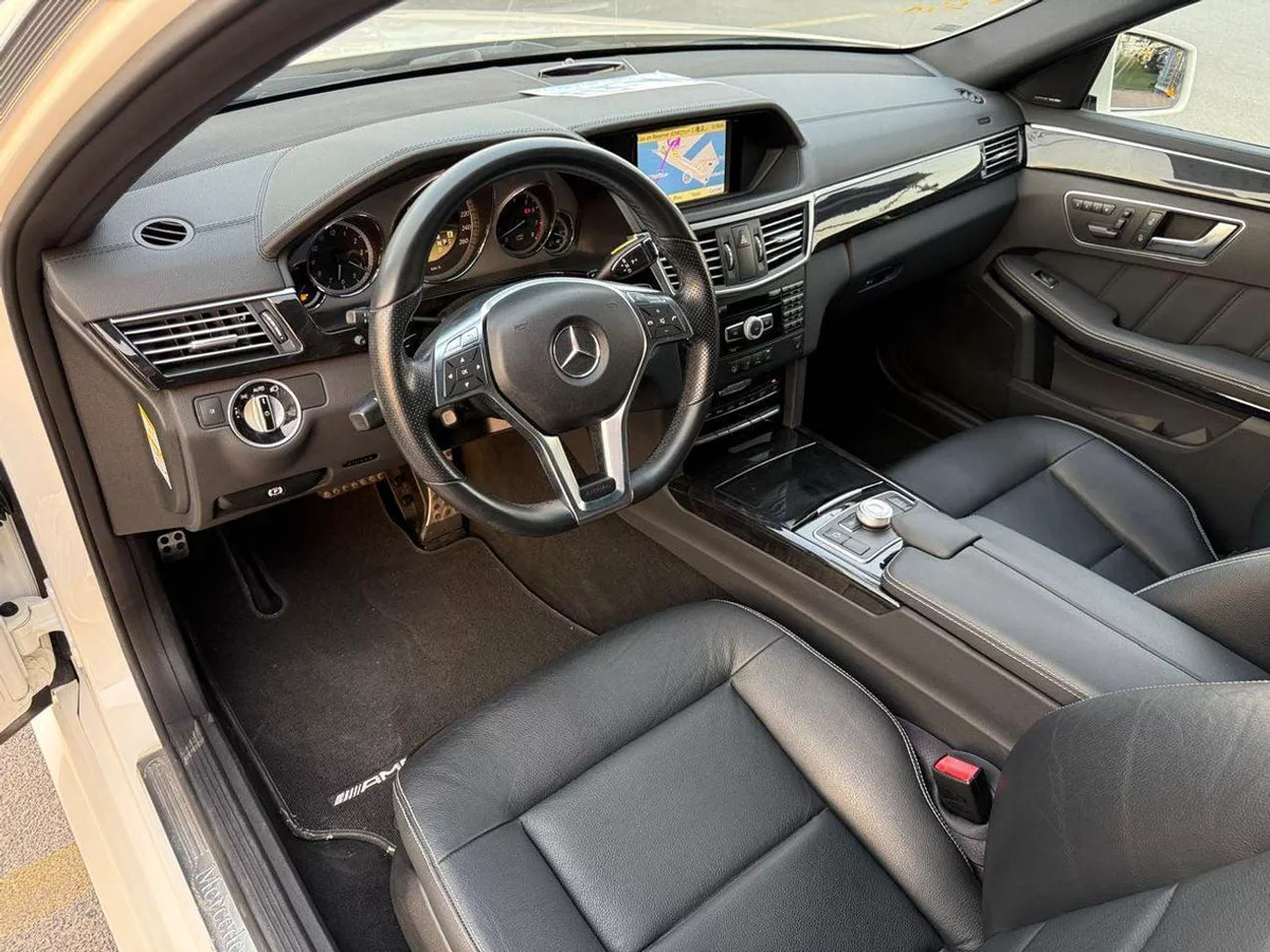 Mercedes Benz E 550-7-0