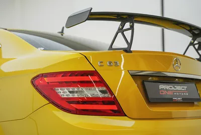 2013 Mercedes-Benz C-Class C63 AMG Black Series-17