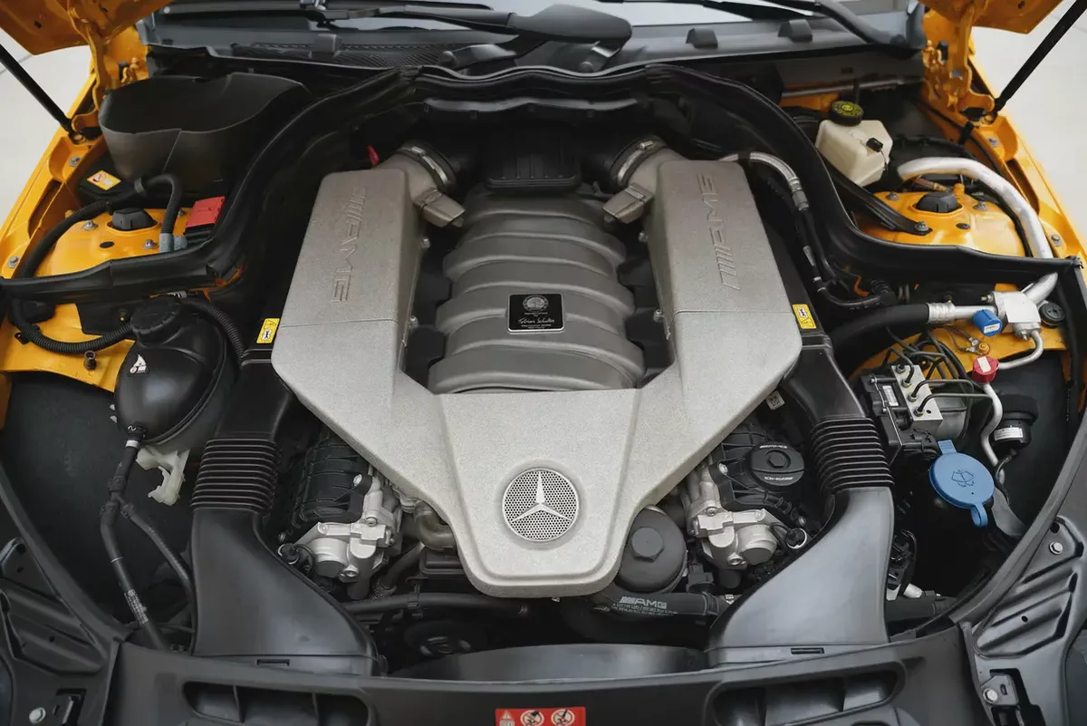 2013 Mercedes-Benz C-Class C63 AMG Black Series-14-14