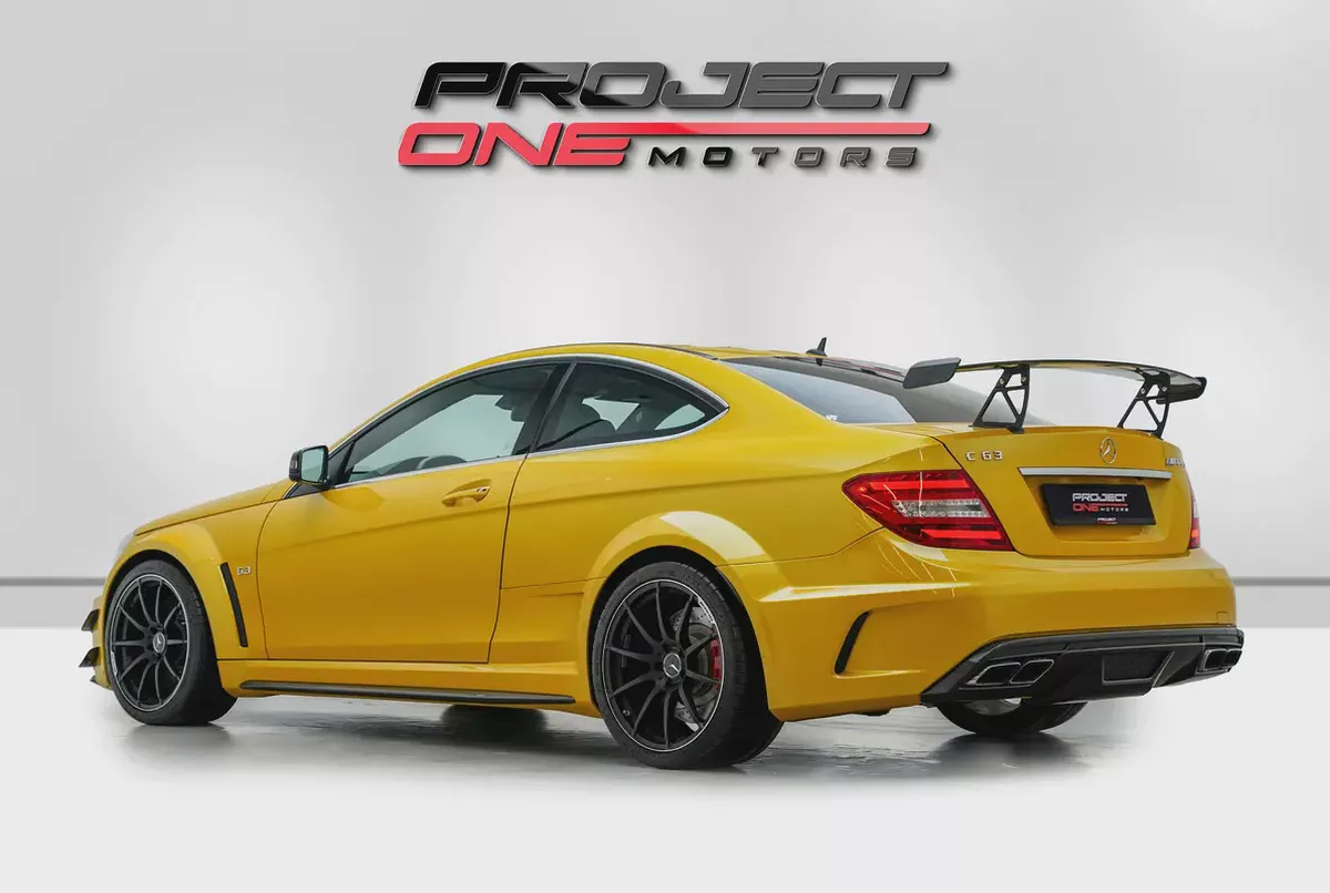 2013 Mercedes-Benz C-Class C63 AMG Black Series-3-3