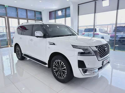 Nissan Patrol LE Platinum 2024 - GCC Specs - Brand New-2