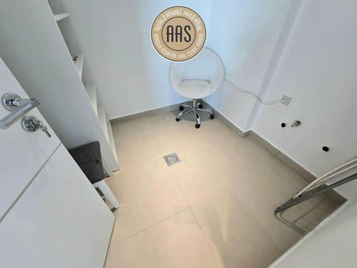 Luxurious Apartment ! Lagoon view ! Fully Fitted Kitchen ! With All Aminities ! Spacious-8