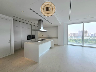 Luxurious Apartment ! Lagoon view ! Fully Fitted Kitchen ! With All Aminities ! Spacious-7