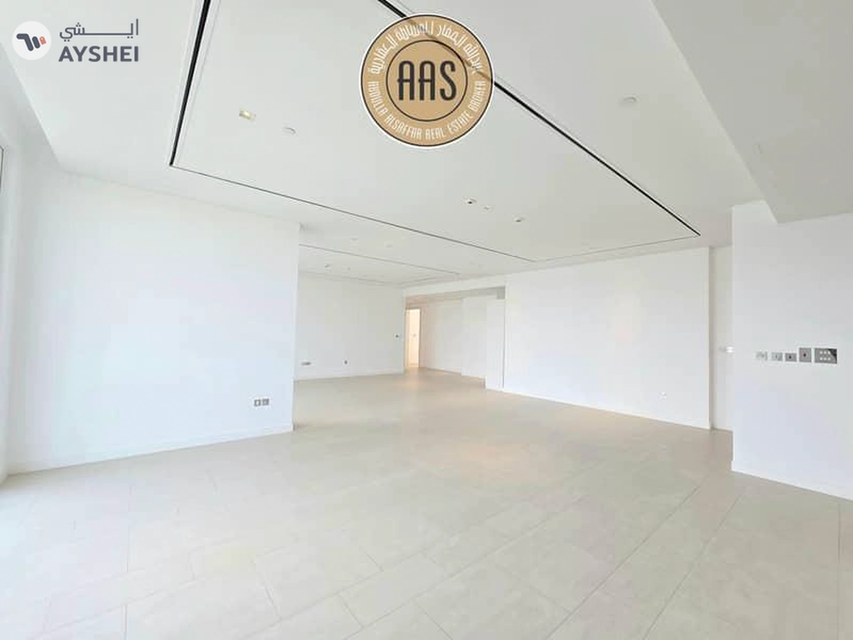 Luxurious Apartment ! Lagoon view ! Fully Fitted Kitchen ! With All Aminities ! Spacious-5-5