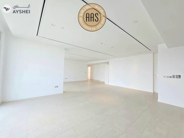 Luxurious Apartment ! Lagoon view ! Fully Fitted Kitchen ! With All Aminities ! Spacious