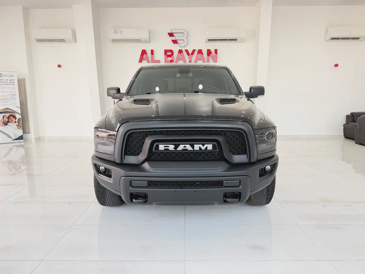 دودج رام ورلوك Dodge Ram warlock اسود / اسود خليجي 2023-4-4