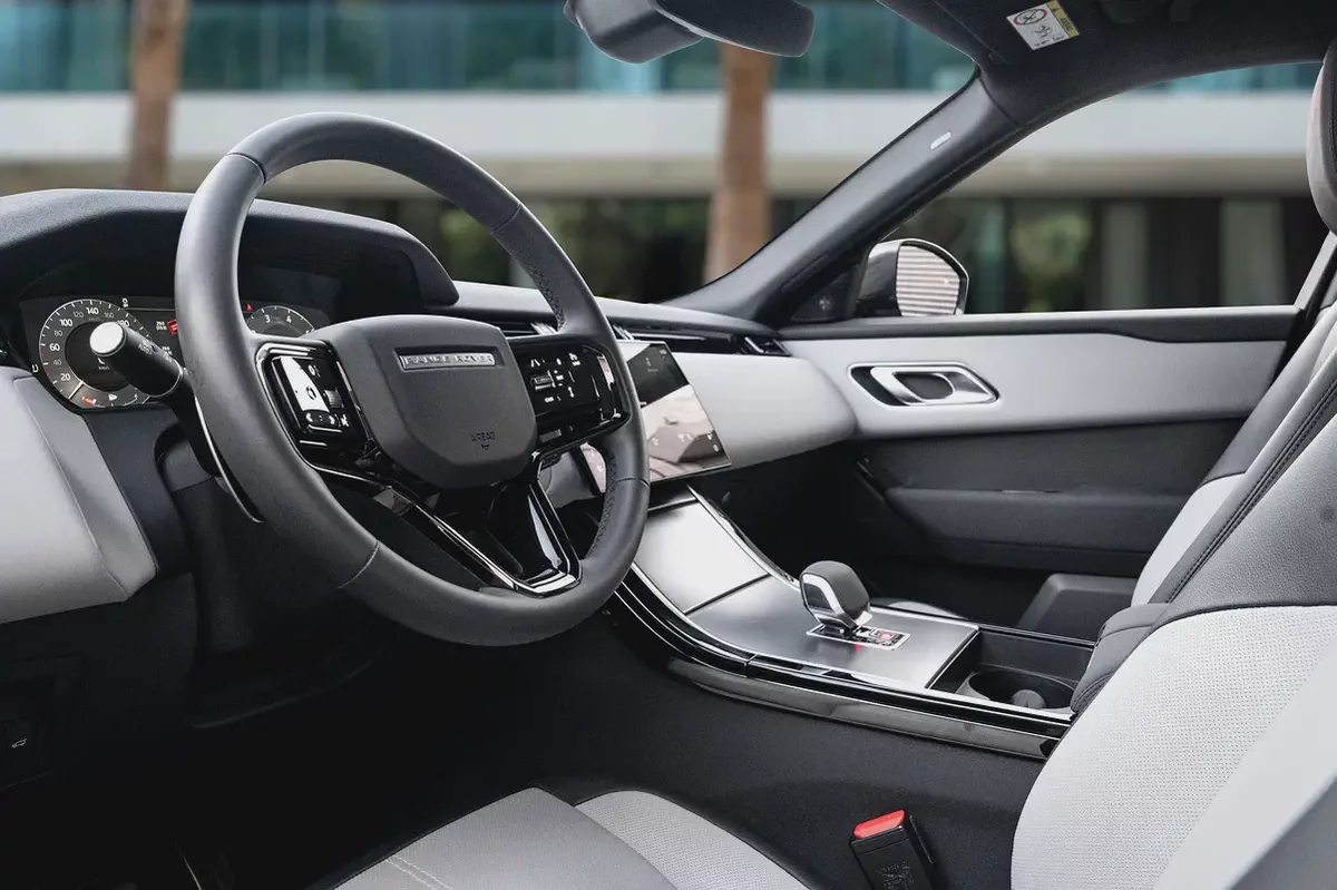 4,896 P.M | VELAR SE R-DYNAMIC | 2028 WARRANTY | 0% Downpayment-8-8