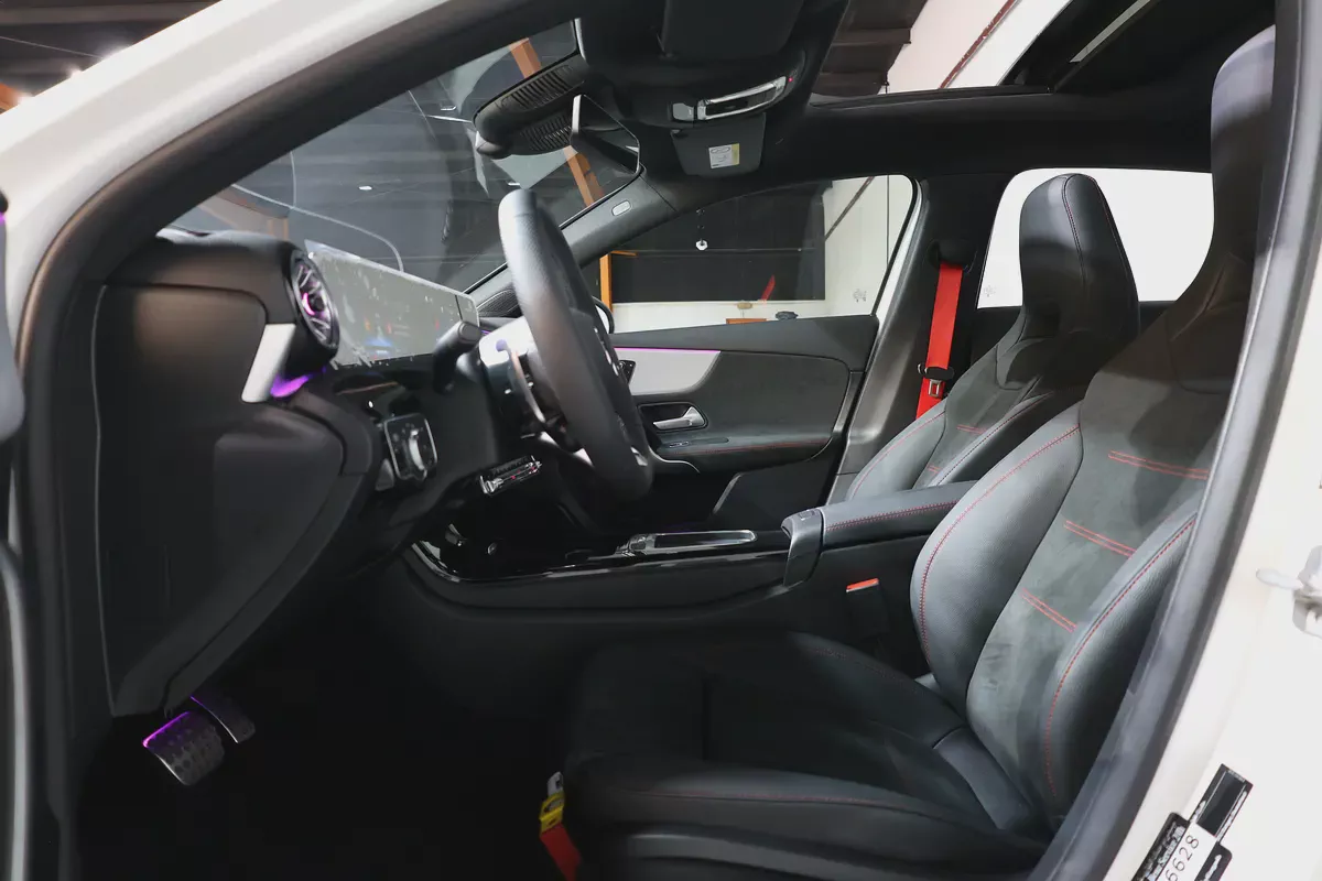 2025 Mercedes-Benz A-Class A 35 AMG | GCC Specs | Performance Luxury-8-8