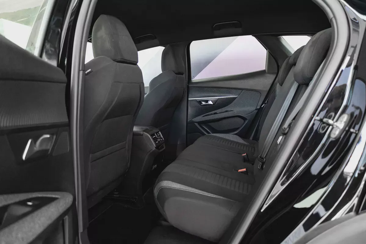 2024 PEUGEOT 3008 Active l AED 768 Monthly l 3 Months Warranty | Free Courtesy Car Included-16-16