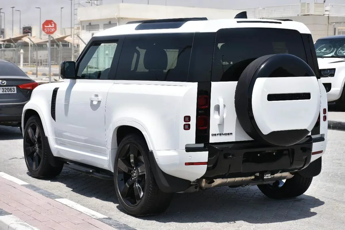 DEFENDER 90 P400 X DYNAMIC SE WHITE | 2024-1-1