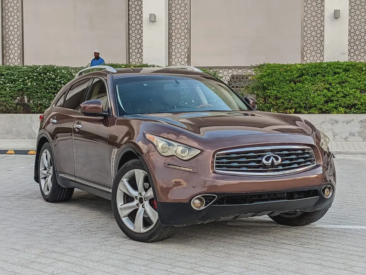 Infiniti FX35 Sport 2009 | American Specs | Well Maintained Luxury SUV With Low KM