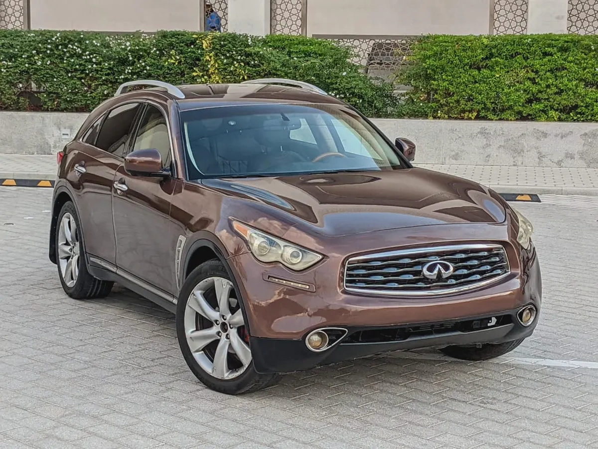 Infiniti FX35 Sport 2009 | American Specs | Well Maintained Luxury SUV With Low KM