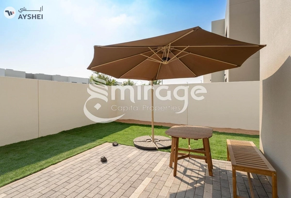 TOWNHOUSE FOR SALE IN NOYA 1, NOYA