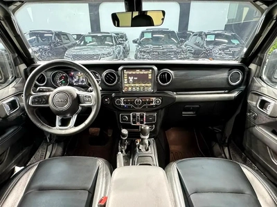 2022 - Jeep Wrangler Sahara UNLIMITED 4XE edition - V4-2