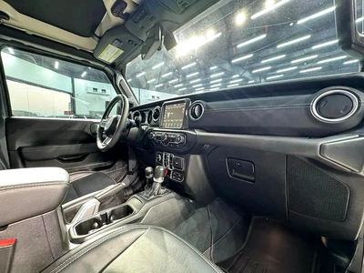 2022 - Jeep Wrangler Sahara UNLIMITED 4XE edition - V4-10
