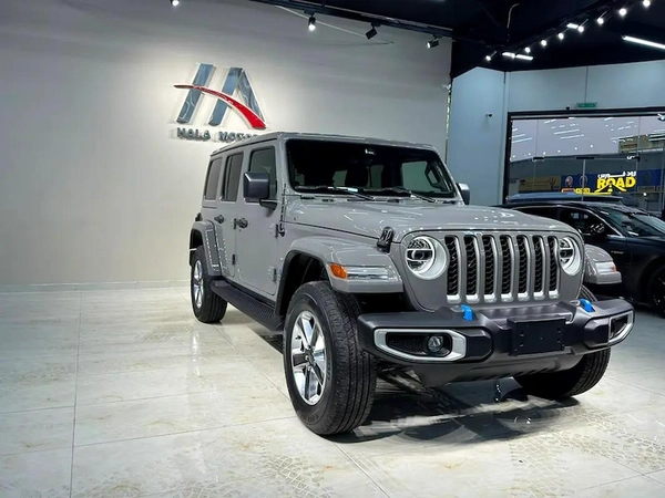 2022 - Jeep Wrangler Sahara UNLIMITED 4XE edition - V4