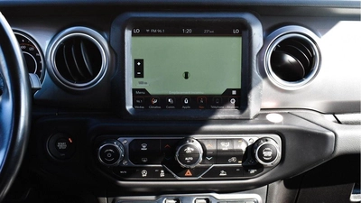 Jeep Wrangler SAHARA  Canadian Specs-9