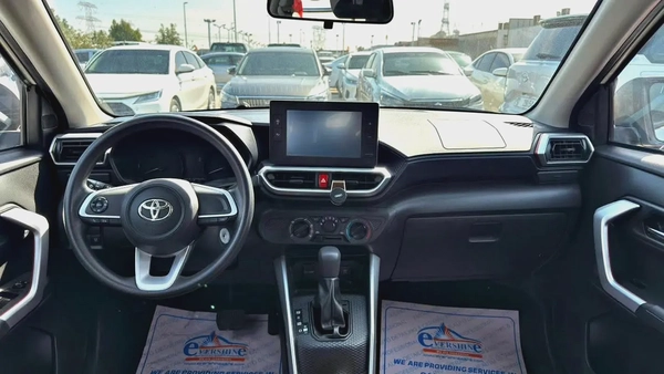 TOYOTA RAIZE 2023