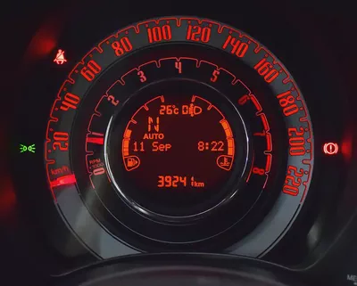 AED 852 EMi at 0% DP | Fiat 500 Dolcevita ( 2024 Model ) in Red Color GCC Specs-12