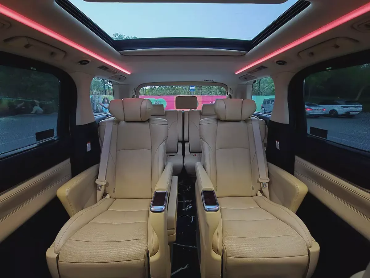 2019 Toyota Alphard V6 // Perfect condition // Single owner // Full option-14-14