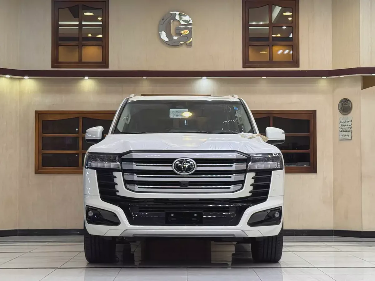 GXR TWIN TURBO HYBRID / FULLY LOADED / BRAND NEW-2-2