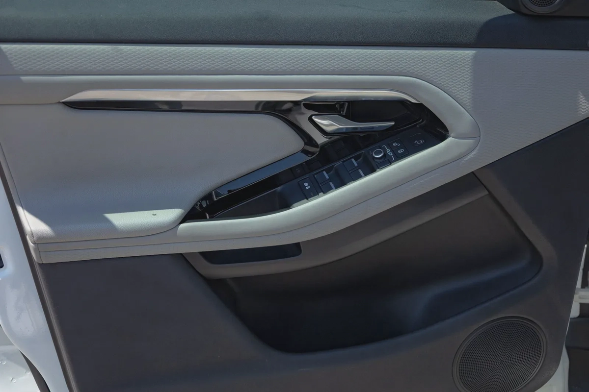 Land Rover Range Rover Evoque 2020-1-1