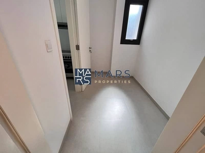 Spacious, Luxury 2 Bedroom Townhouse with Close Kitchen Available For Rent in Aljada, Sharjah.-9