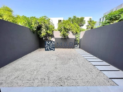Spacious, Luxury 2 Bedroom Townhouse with Close Kitchen Available For Rent in Aljada, Sharjah.-2