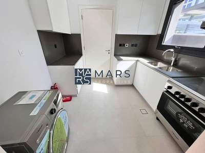 Spacious, Luxury 2 Bedroom Townhouse with Close Kitchen Available For Rent in Aljada, Sharjah.-5