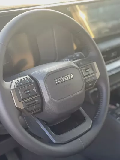 Toyota Prado TXL 2026 GCC Specs Brand New-8