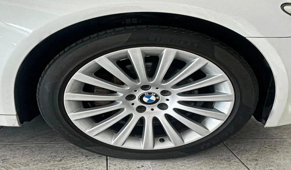 BMW 740Li V6 GCC SPECS - EXCELLENT CONDITION