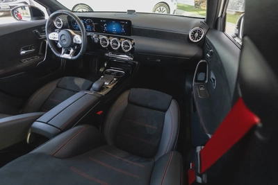 Mercedes-Benz A-Class 35 AMG 2023-4