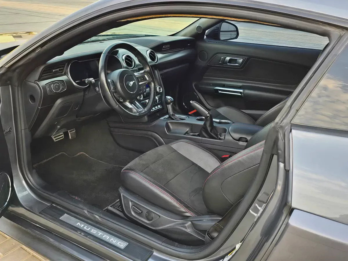 2022 Ford Mustang GT California Special | GCC Specs | Low Mileage-7-7