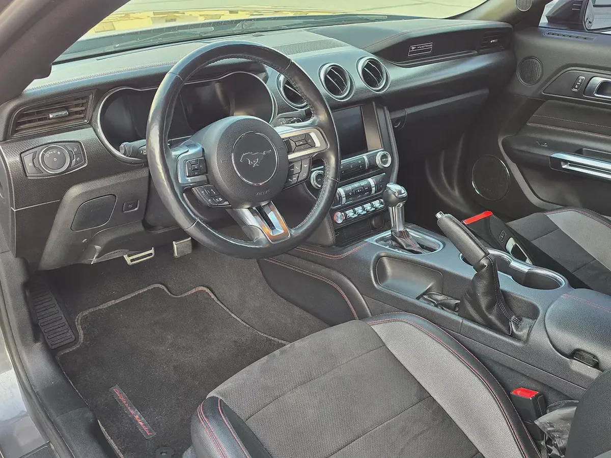 2022 Ford Mustang GT California Special | GCC Specs | Low Mileage-8-8
