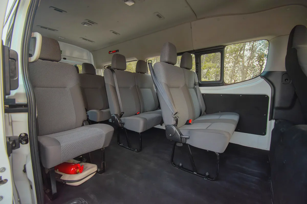 High-Roof 13-Seater Passenger Van | Automatic | GCC Specs | Ref#N75900-11-11
