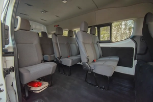High-Roof 13-Seater Passenger Van | Automatic | GCC Specs | Ref#N75900