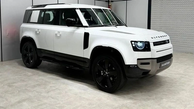 Land Rover Defender Land Rover Defender 110 2026 GCC specs-3
