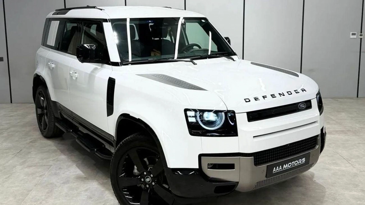 Land Rover Defender Land Rover Defender 110 2026 GCC specs-4-0
