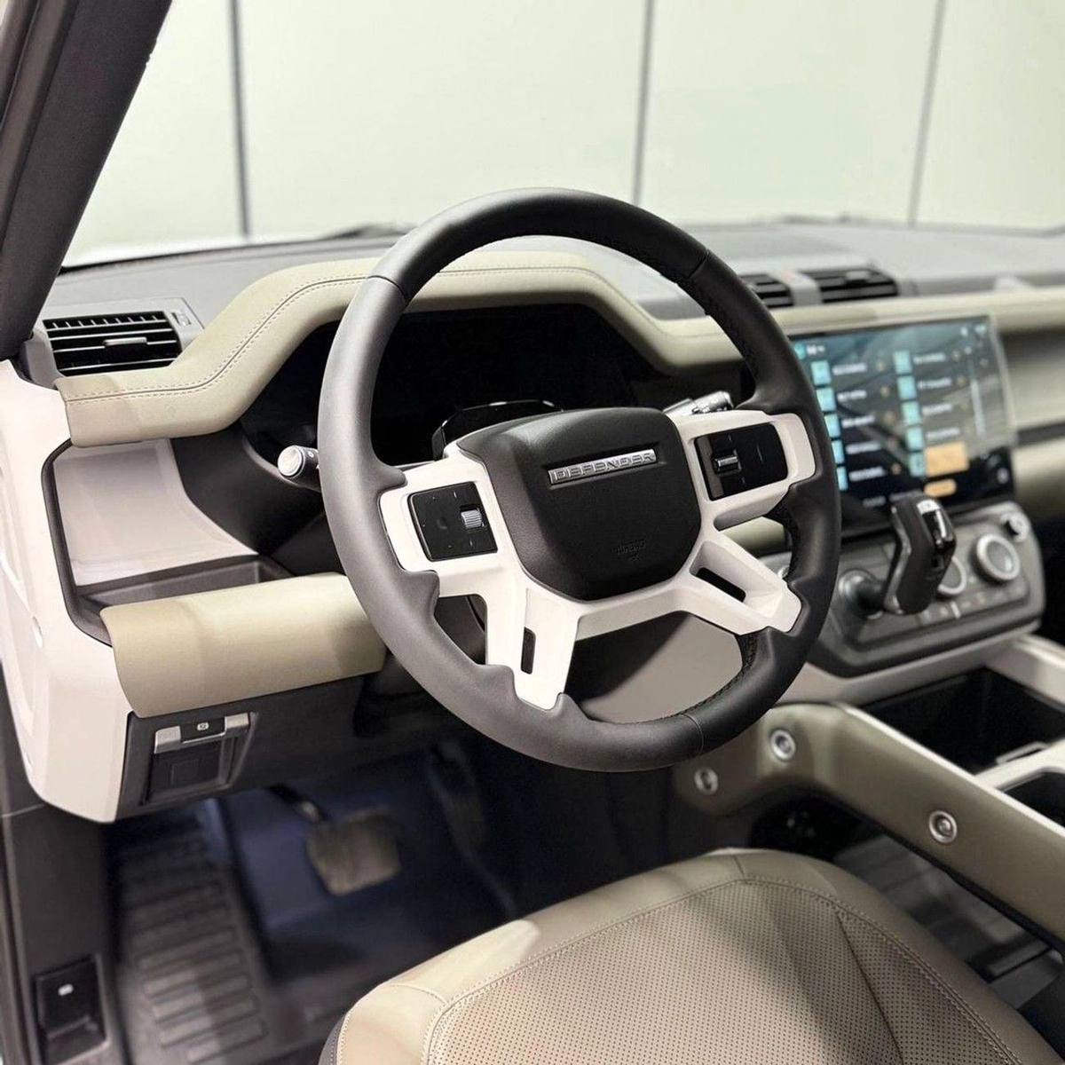Land Rover Defender Land Rover Defender 110 2026 GCC specs-8-0