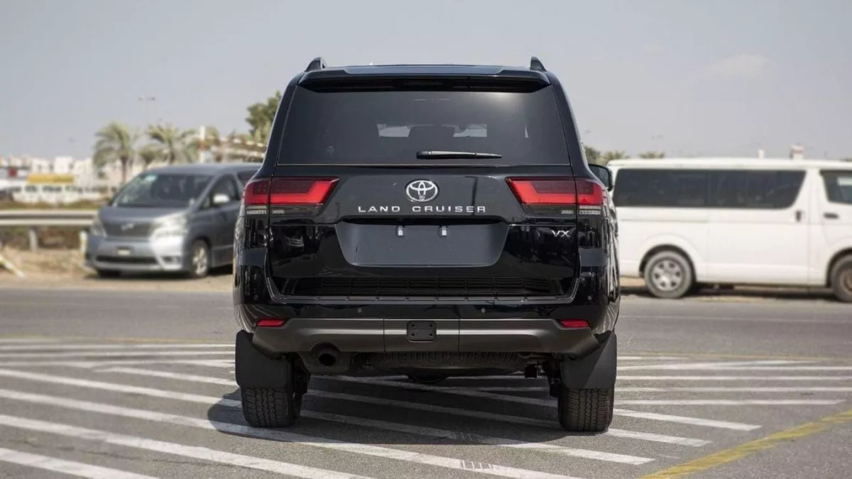 Toyota Land Cruiser VX LAND CRUISER VX 3.5L-3-0