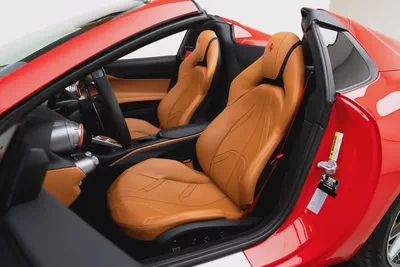 2021 FERRARI 812 GTS | MAIN DEALER SERVICE HISTORY-7
