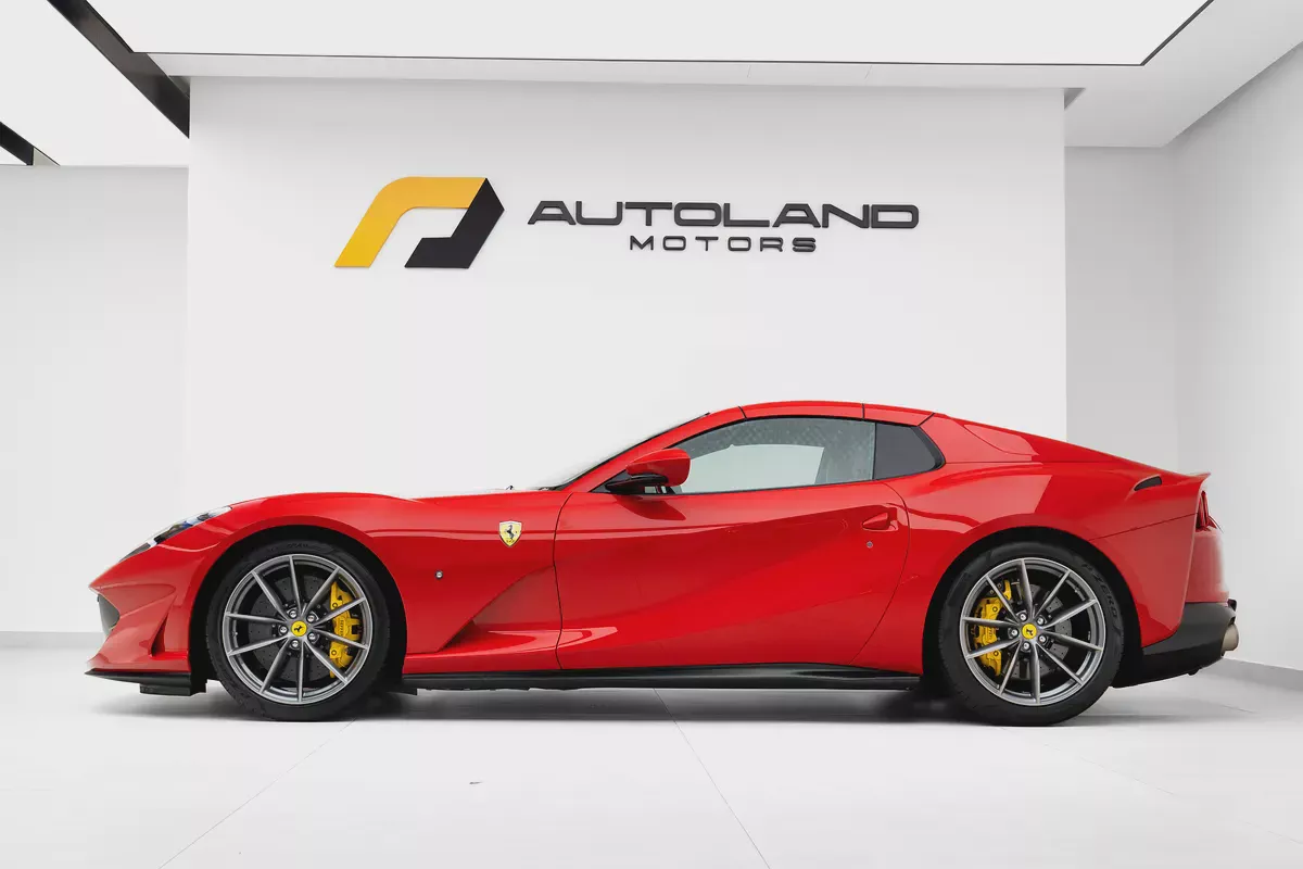 2021 FERRARI 812 GTS | MAIN DEALER SERVICE HISTORY-2-2