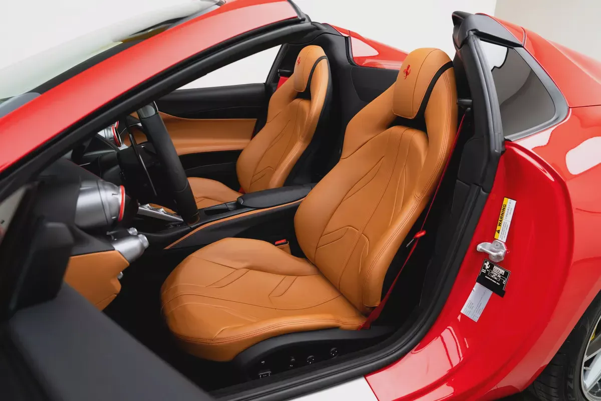 2021 FERRARI 812 GTS | MAIN DEALER SERVICE HISTORY-7-7