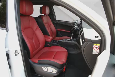 PORSCHE MACAN  2021 - GCC - FULLY LOADED - AMAZING CONDITION-10