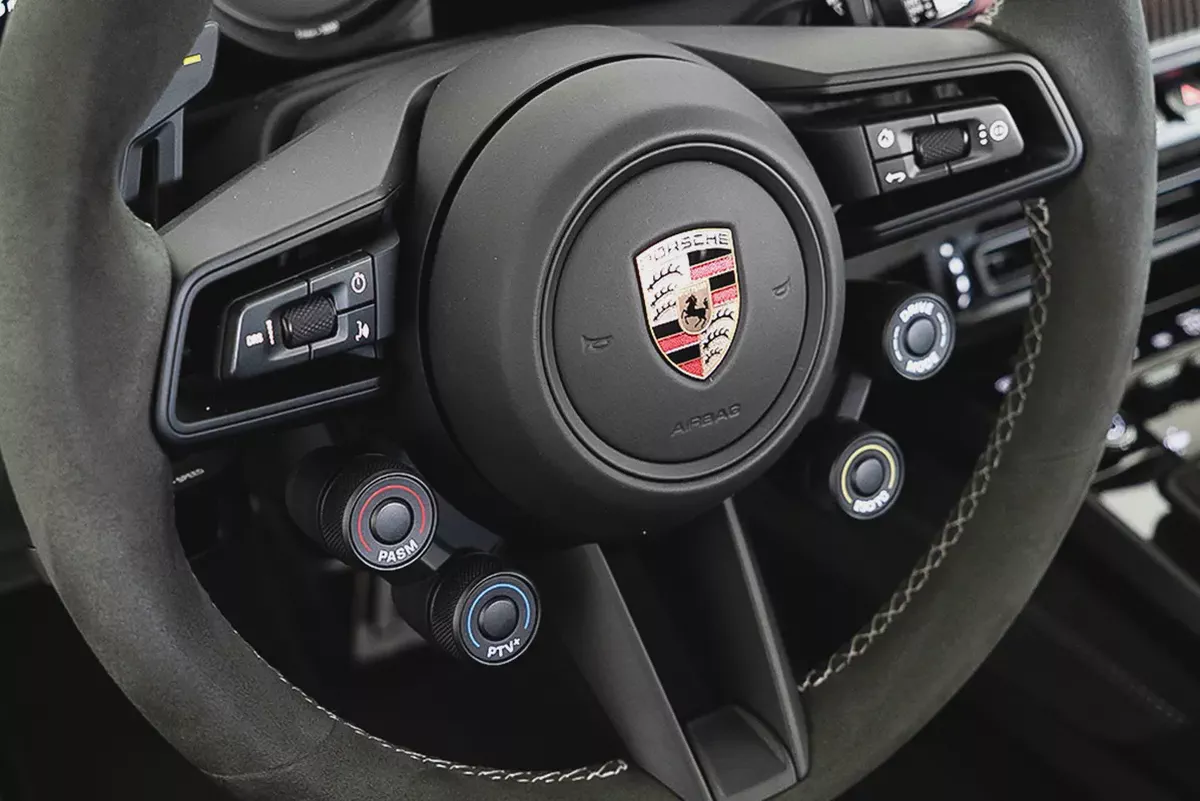 19,322 AED / 60 month’s | 20% DP | 2025 Porsche 992.1 GT3 RS / Porsche Warranty / European Spec-10-10